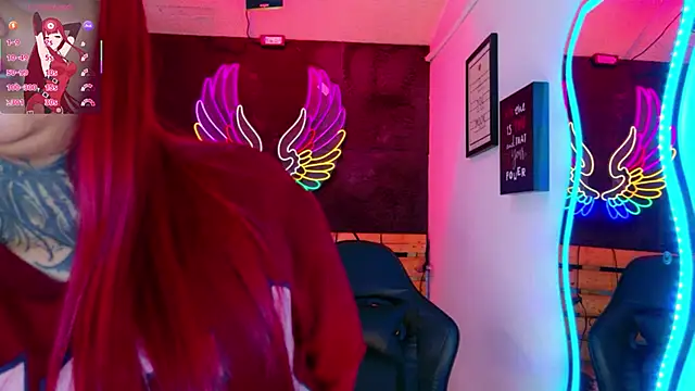meghan_nill webcam