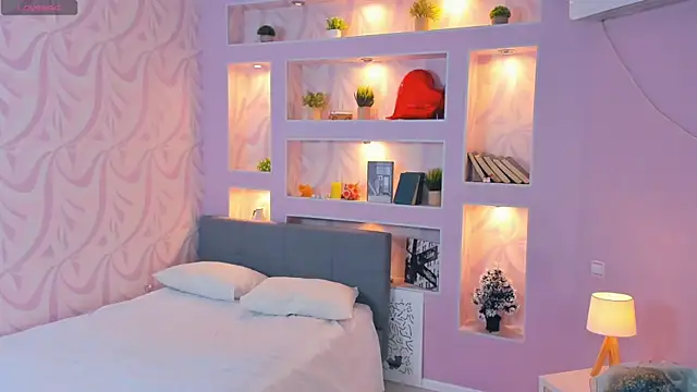 FloraDobb live sex cam