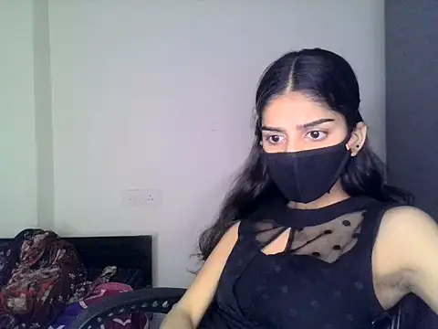 LIZAA__HOT webcam