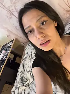 Webcam Model (MargaritaMoon)  is live.Free join now!