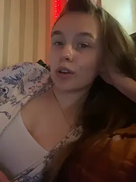 melissashineeee webcam