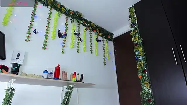 ElikoLanny_ webcam