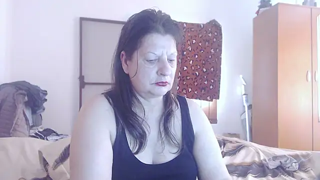 ExtasyMature webcam