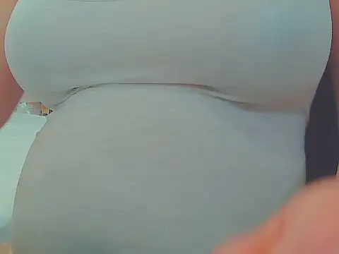 keepmepregnantT webcam