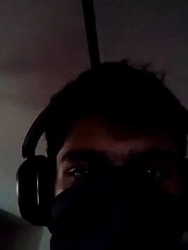 Tamil_pyan webcam