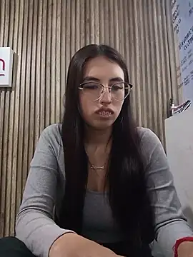 Valk_submissive webcam