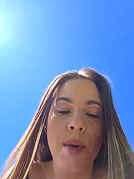 Luna_Lynn webcam