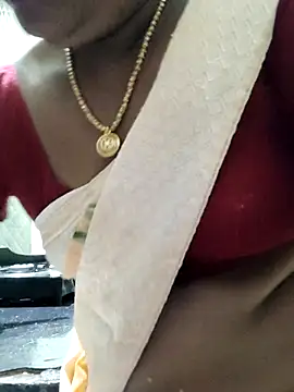yamini1431 webcam