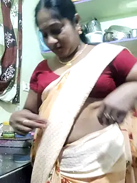 yamini1431 webcam