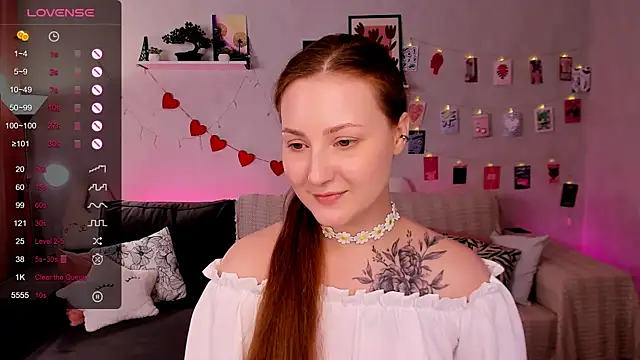 velvet_cherry_ webcam
