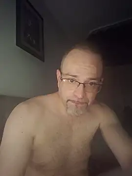 Curious9884 webcam