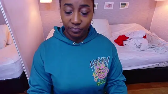 kiara_evanss webcam