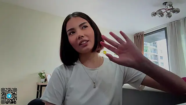 MarylnMonnier webcam
