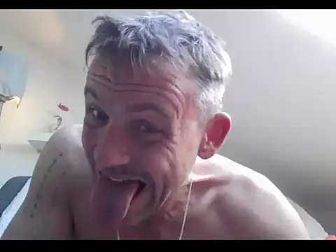 Cambitchboy webcam