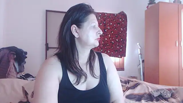 ExtasyMature webcam