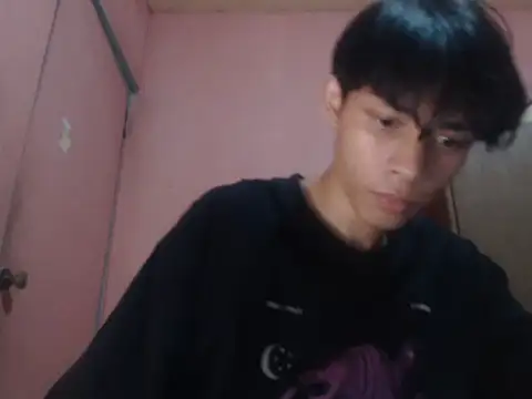 kyoshi_19 (M twink) - tip Fash dick 25 token, cum in public