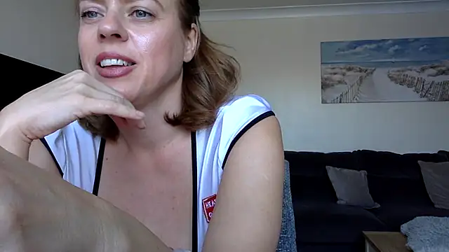 ElizabethArden42- webcam