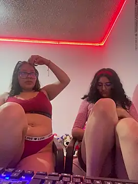 arymoon777 webcam