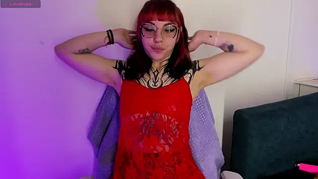 morgana_white (F teen) - Fuck pussy + nipple clamps