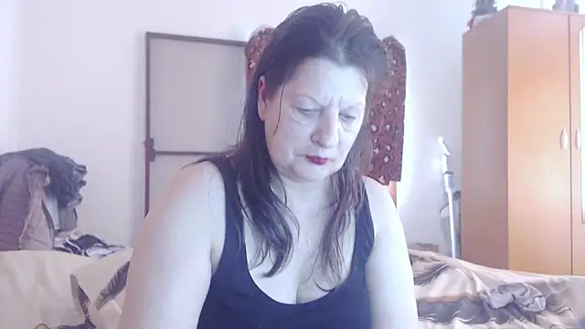 ExtasyMature webcam