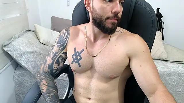 Isaac_Carter webcam