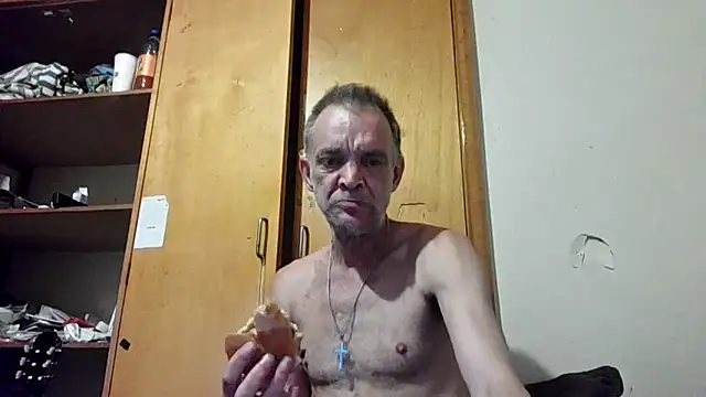 TooFknHorny7676@xh webcam