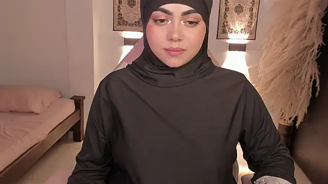 shayla_18 (F young) - make me hott