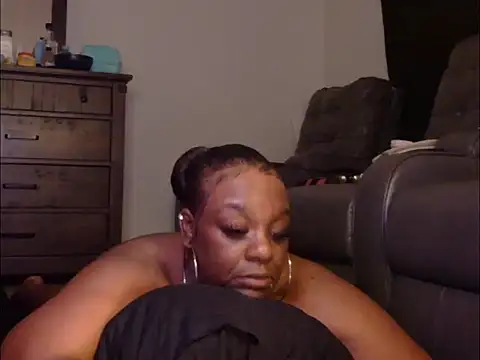 Thickkemzz41 webcam