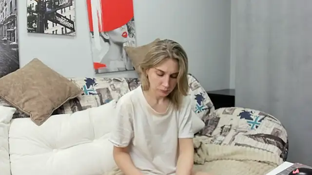 Tenderly_Sophie webcam