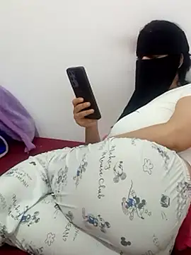 Youmy_love26 webcam