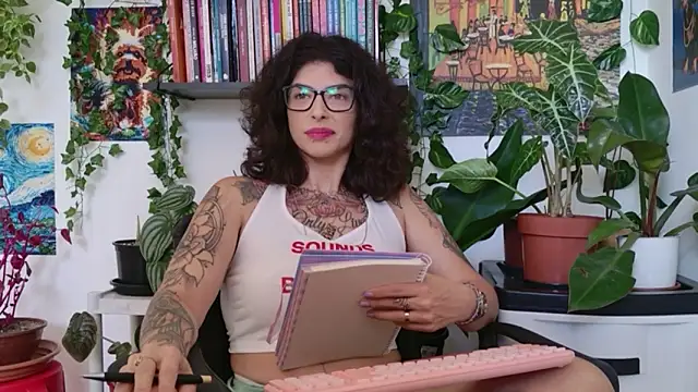TaliMajesty webcam