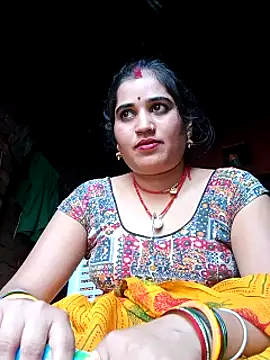 Hot_kamla