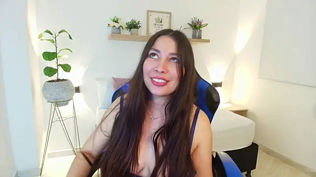 bella_99_ webcam
