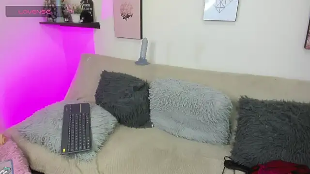 Lele_669 webcam