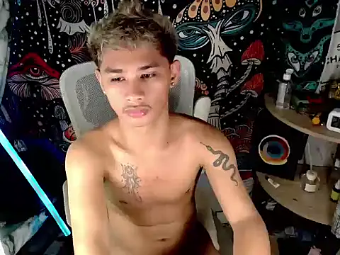 UrPinoyhot webcam