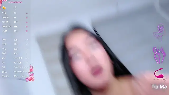 Lalisaslut18 webcam