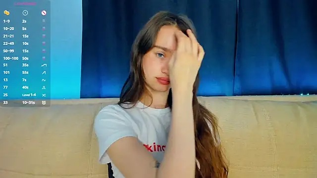 lovelyalivia webcam