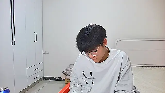 KK-cuteboy webcam