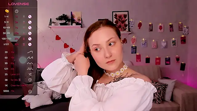 velvet_cherry_ webcam