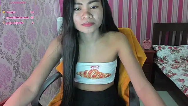 Mica_Jones webcam