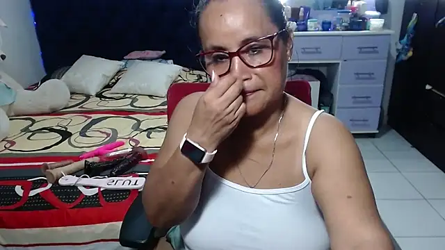 pervert_mommy_ webcam