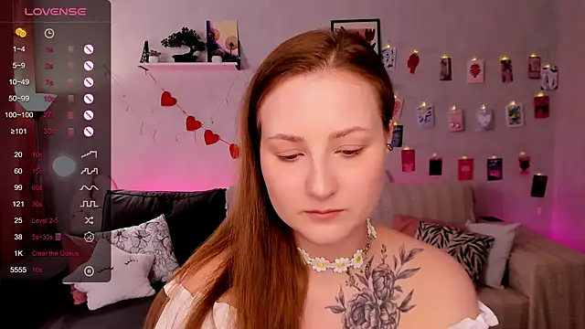 velvet_cherry_ webcam