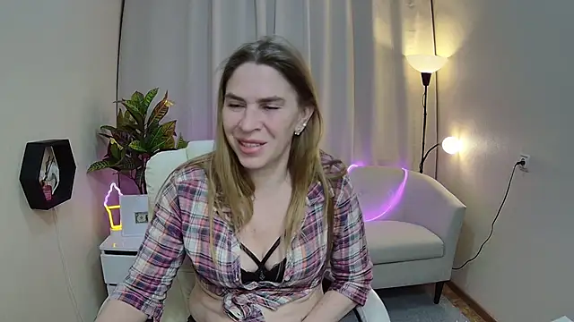 TessaDaybreak webcam