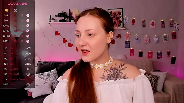 velvet_cherry_ webcam