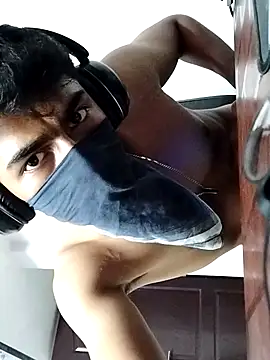 Tamil_pyan webcam