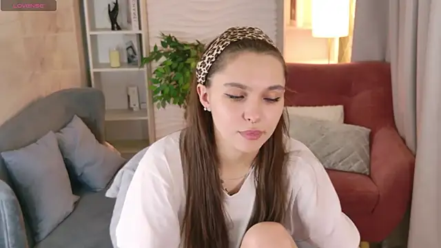 ChloeSunny webcam