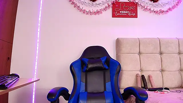 dulce_mariaa___ webcam