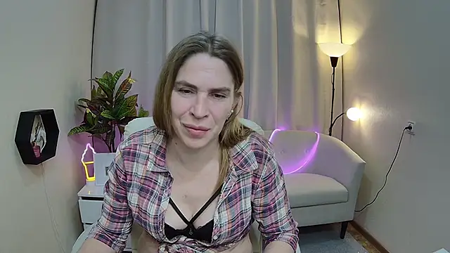 TessaDaybreak webcam