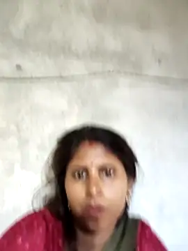 Maya_mohni webcam