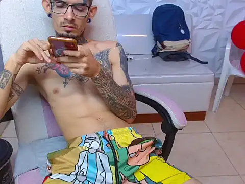 Boy_tatto77 webcam